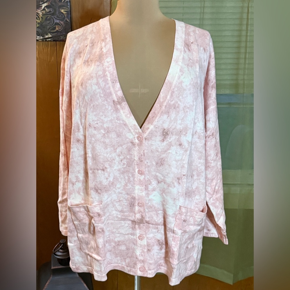 Isaac Mizrahi Live! SOHO Marble Button Front Cardigan - Pink (Size 2X)